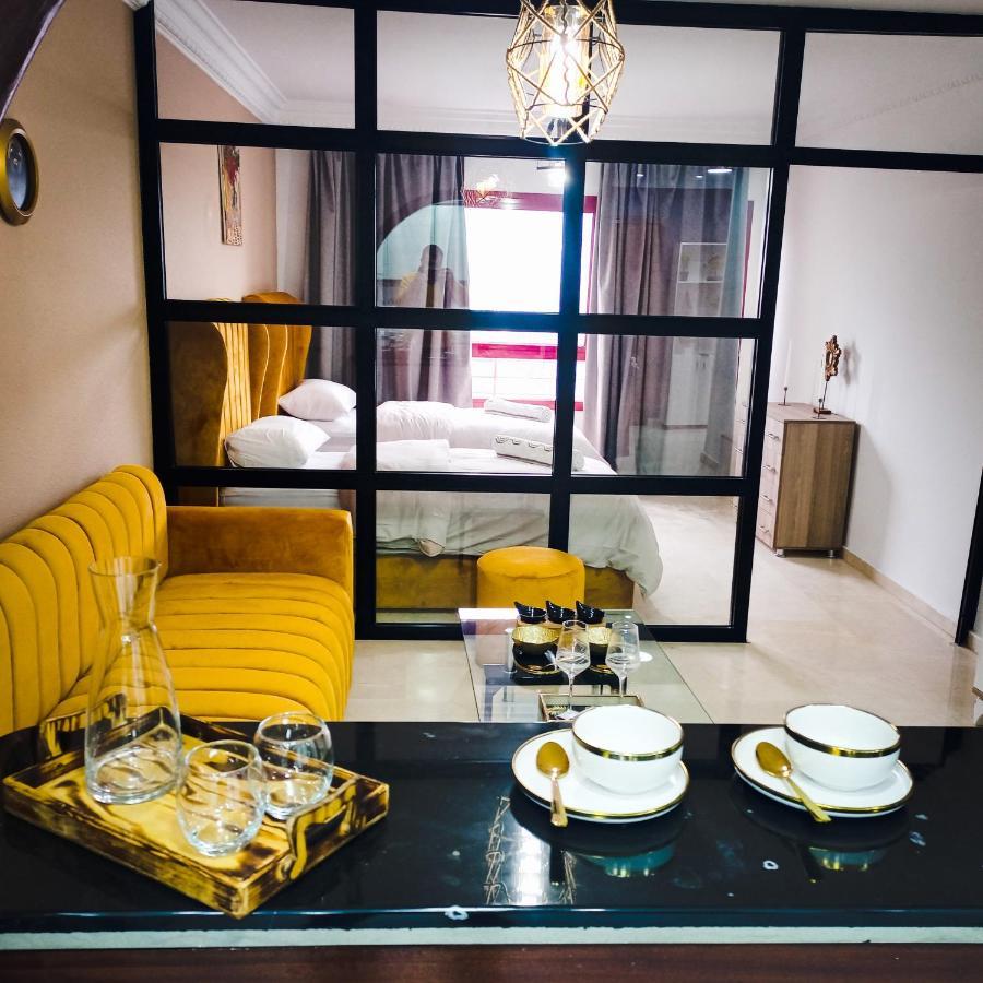 Nouveau Appartement Au Plein Centre Ville En Face Hilton Tanger Exteriér fotografie