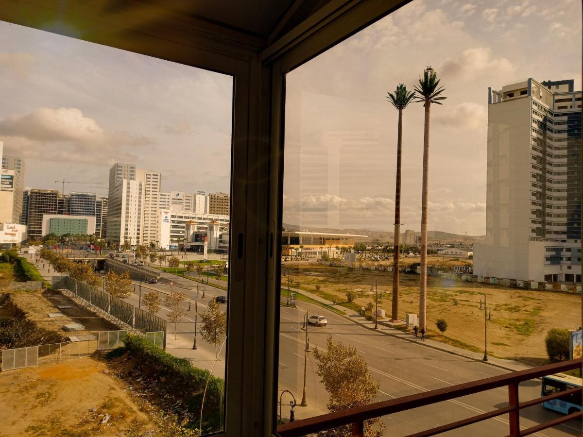 Nouveau Appartement Au Plein Centre Ville En Face Hilton Tanger Exteriér fotografie