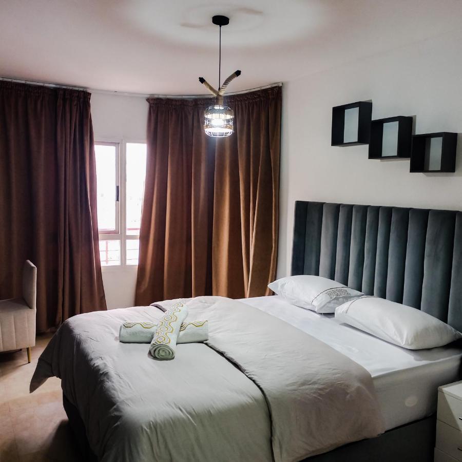Nouveau Appartement Au Plein Centre Ville En Face Hilton Tanger Exteriér fotografie